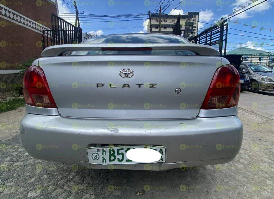 2002 Model-Toyota Platz