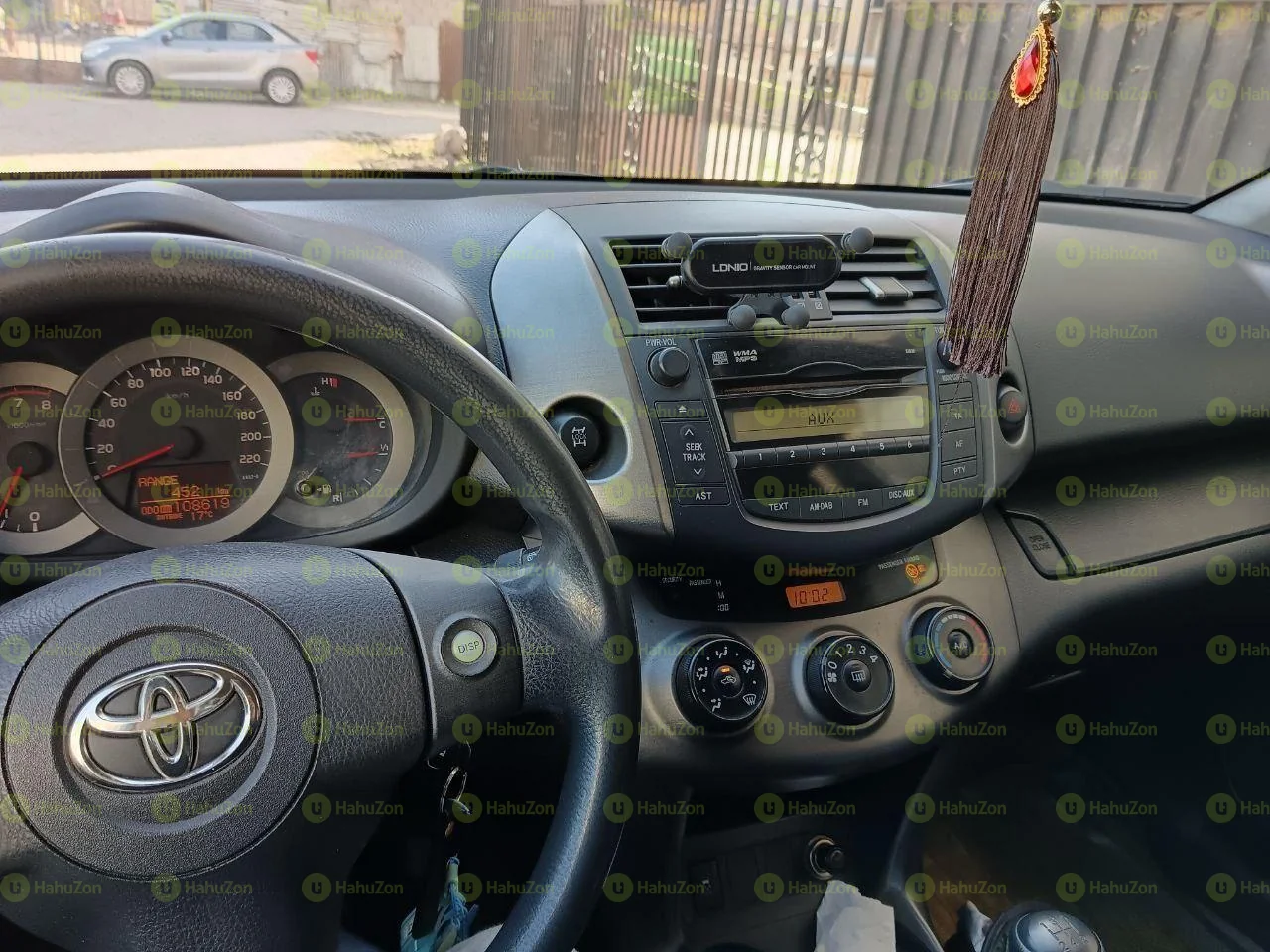 2010 Model-Toyota Rav4
