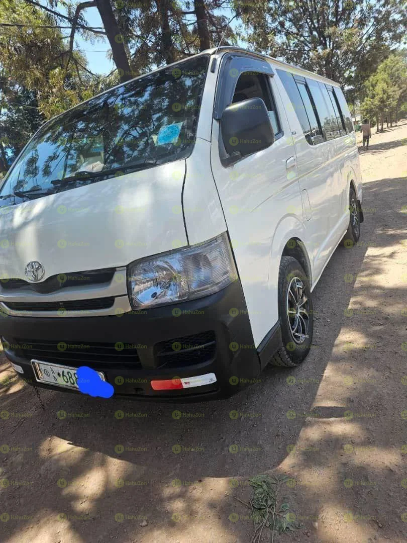 2011 Model-Toyota Abadula