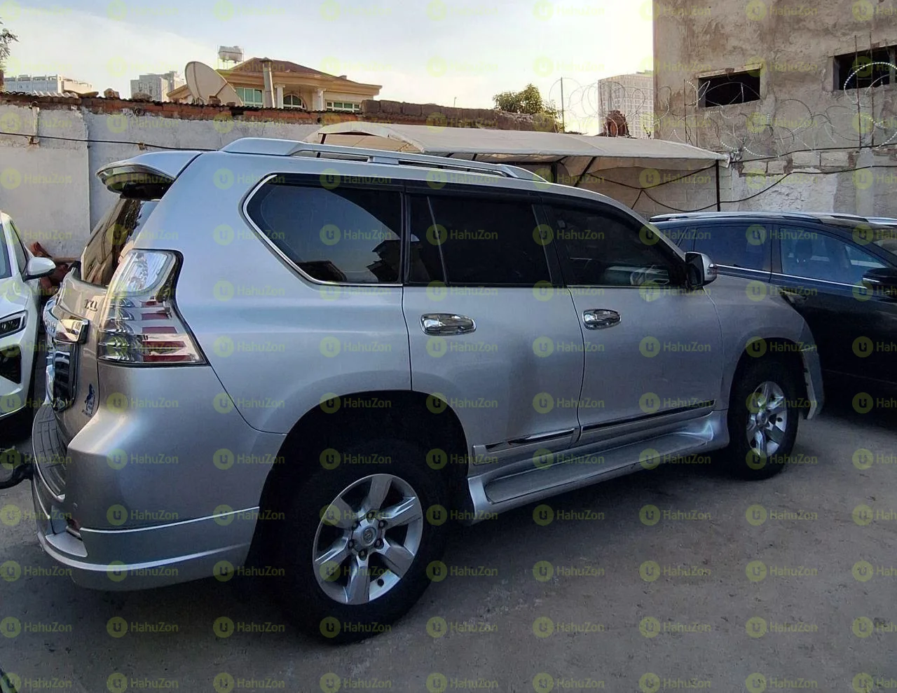 2016 Model-Toyota Landcruiser Prado