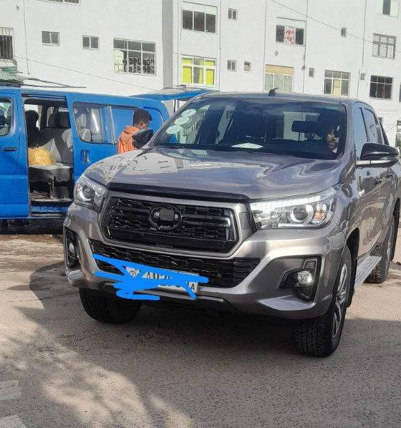 2020 Model-Toyota Hilux Revo