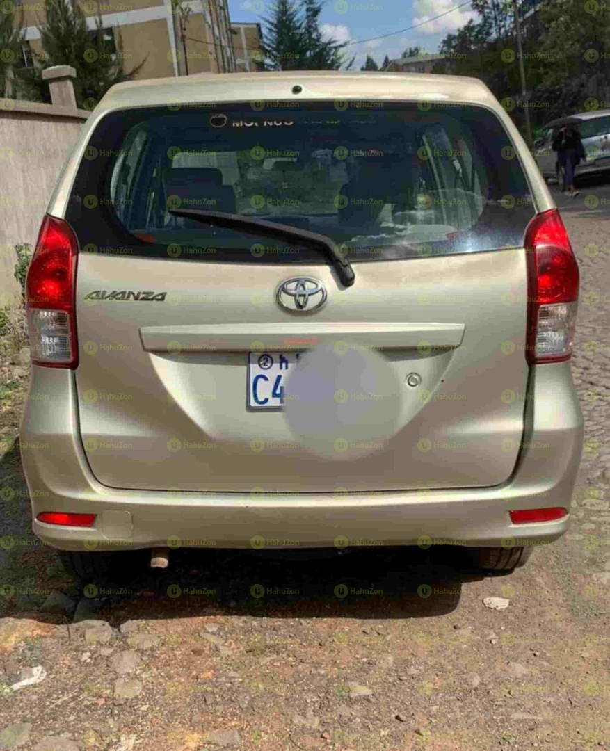 2013 Model-Toyota Avanza