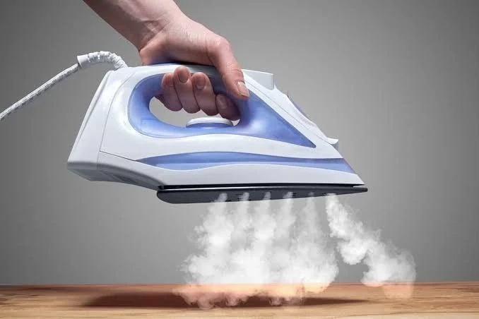 comet Steam Iron