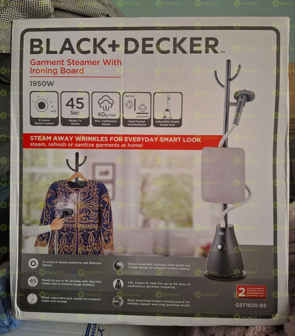 Black & Decker 1950W Vertical Garment Steamer With Ironing