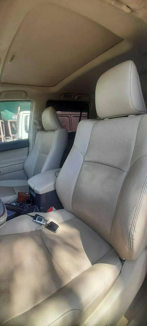 2021 Model-Toyota Land-cruiser Prado
