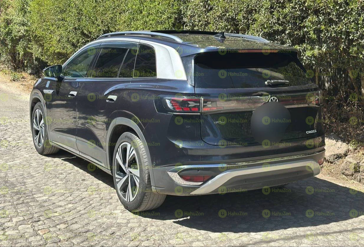 2022 Model-Volkswagen ID.6Crozz Pro