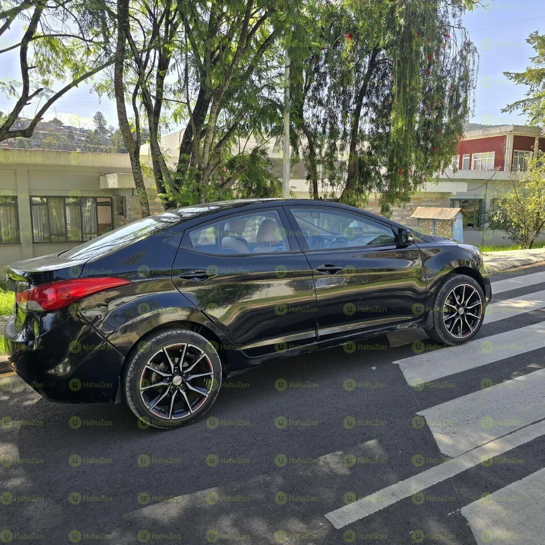 2014 Model-Hyundai Elantra