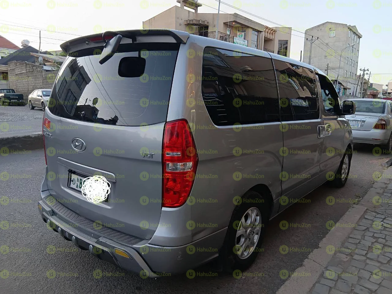 2015 Model-Hyundai Grand Starex