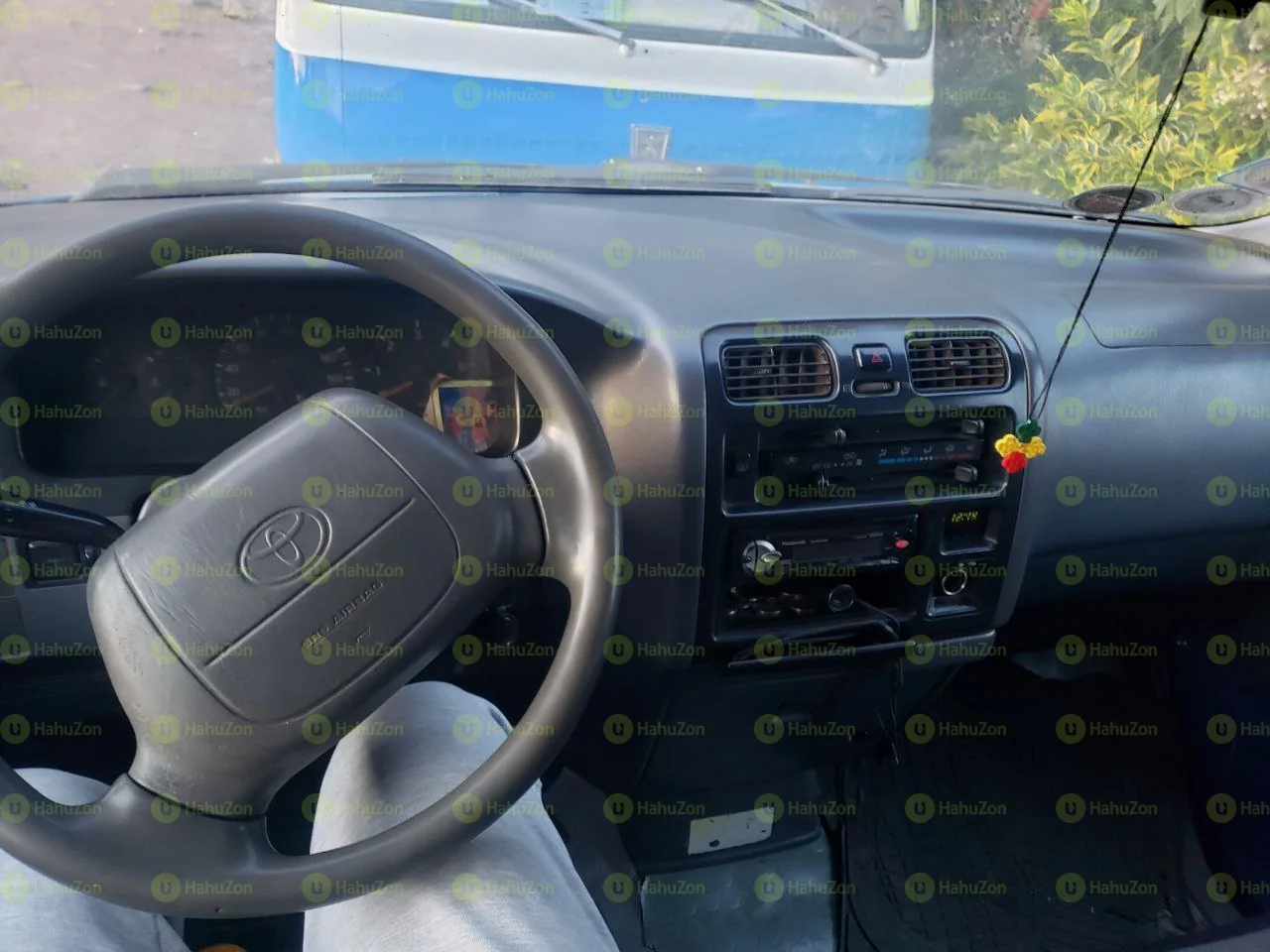 2001 Model-Toyota Dolphine