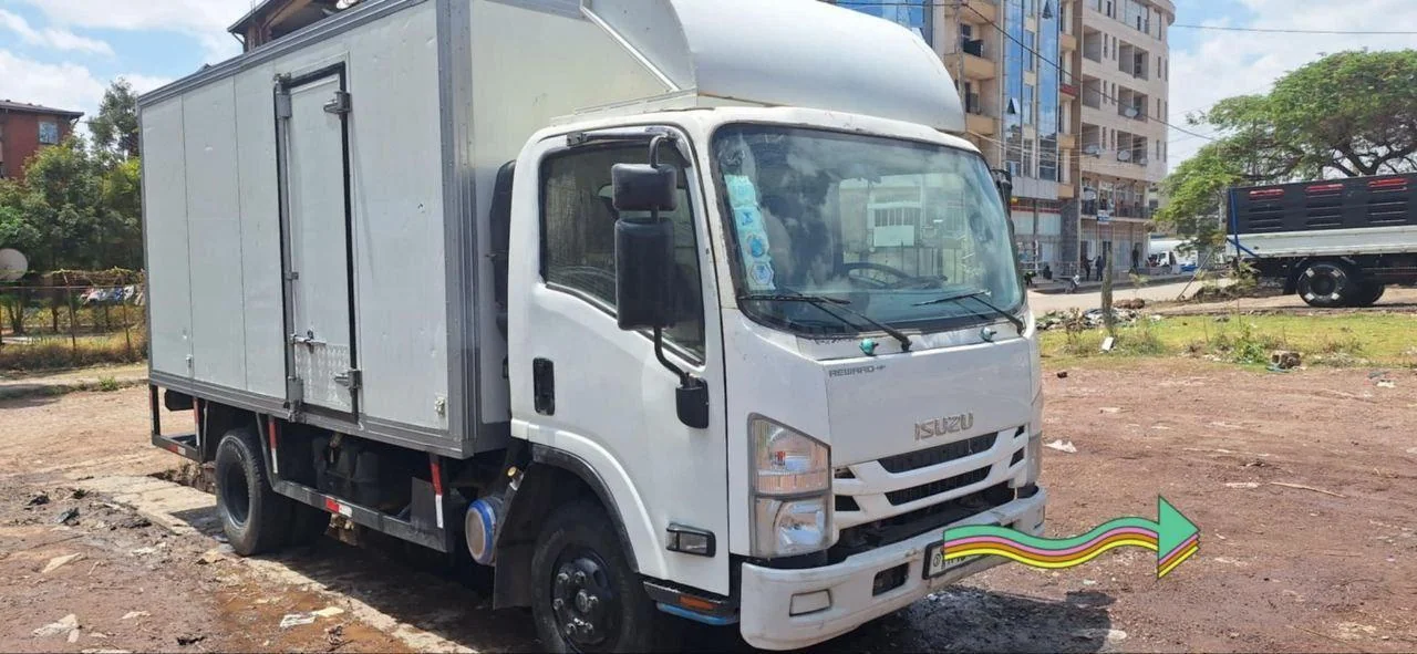 2017 Model-Isuzu Obama Van