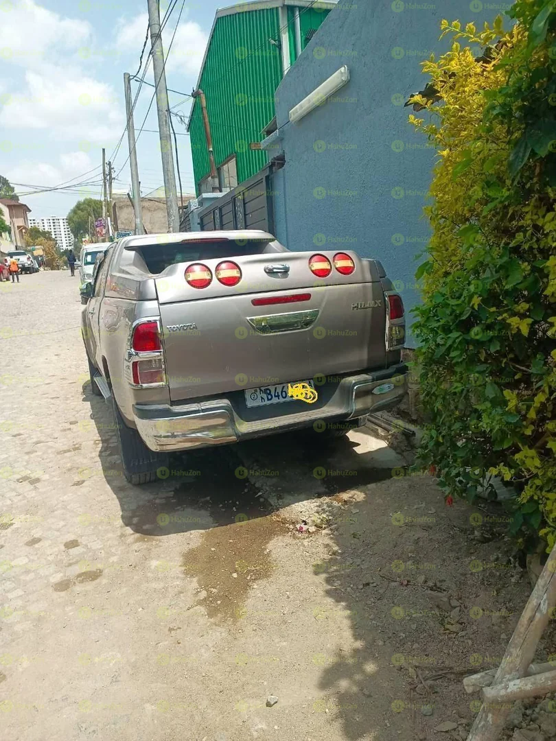 2020 Model-Toyota Rivo Hilux Kin Cab