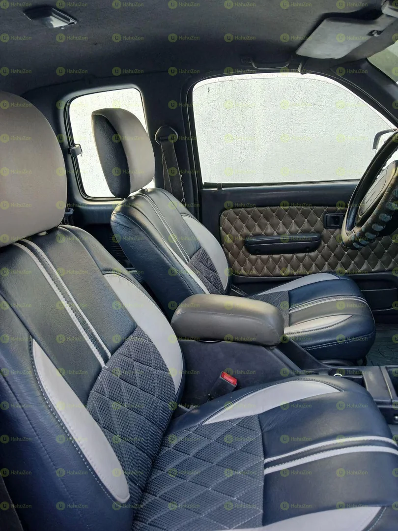 1998 Model-Toyota Hilux Pickup