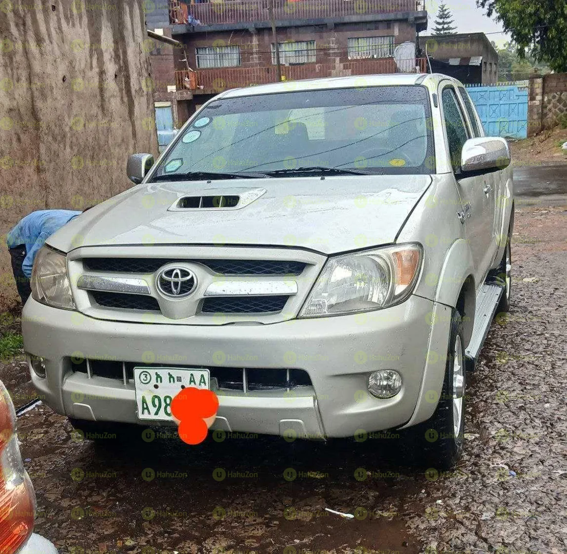 2008 Model-Toyota Hilux King Cab