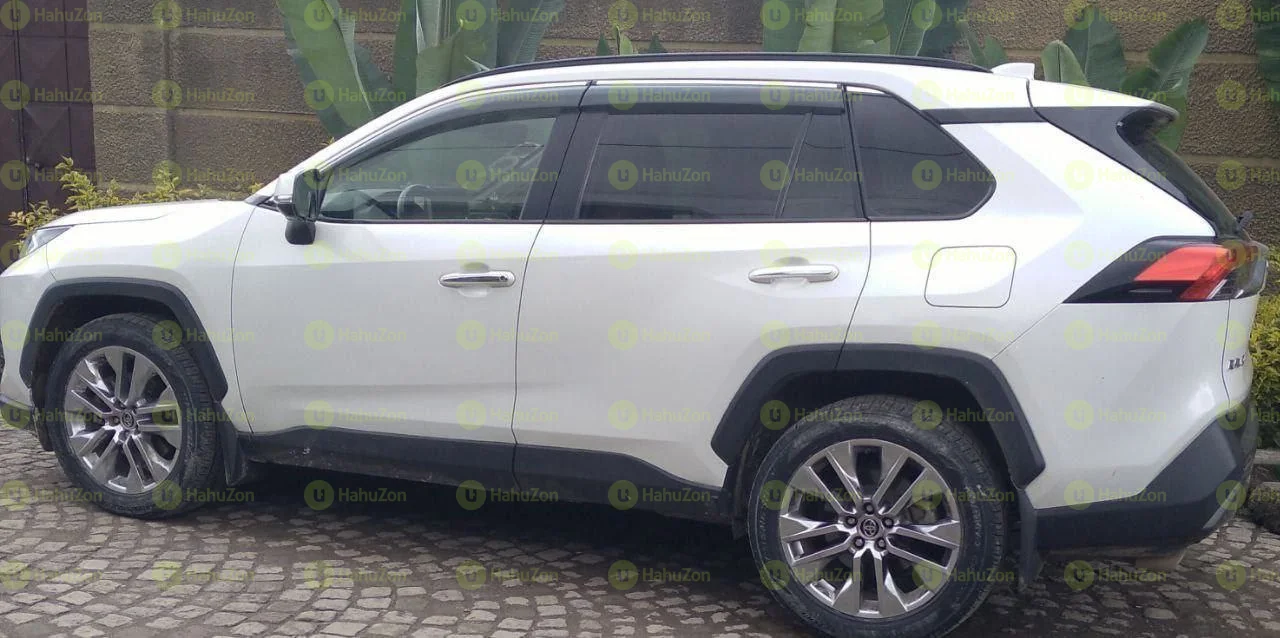 2019 Model-Toyota Rav 4