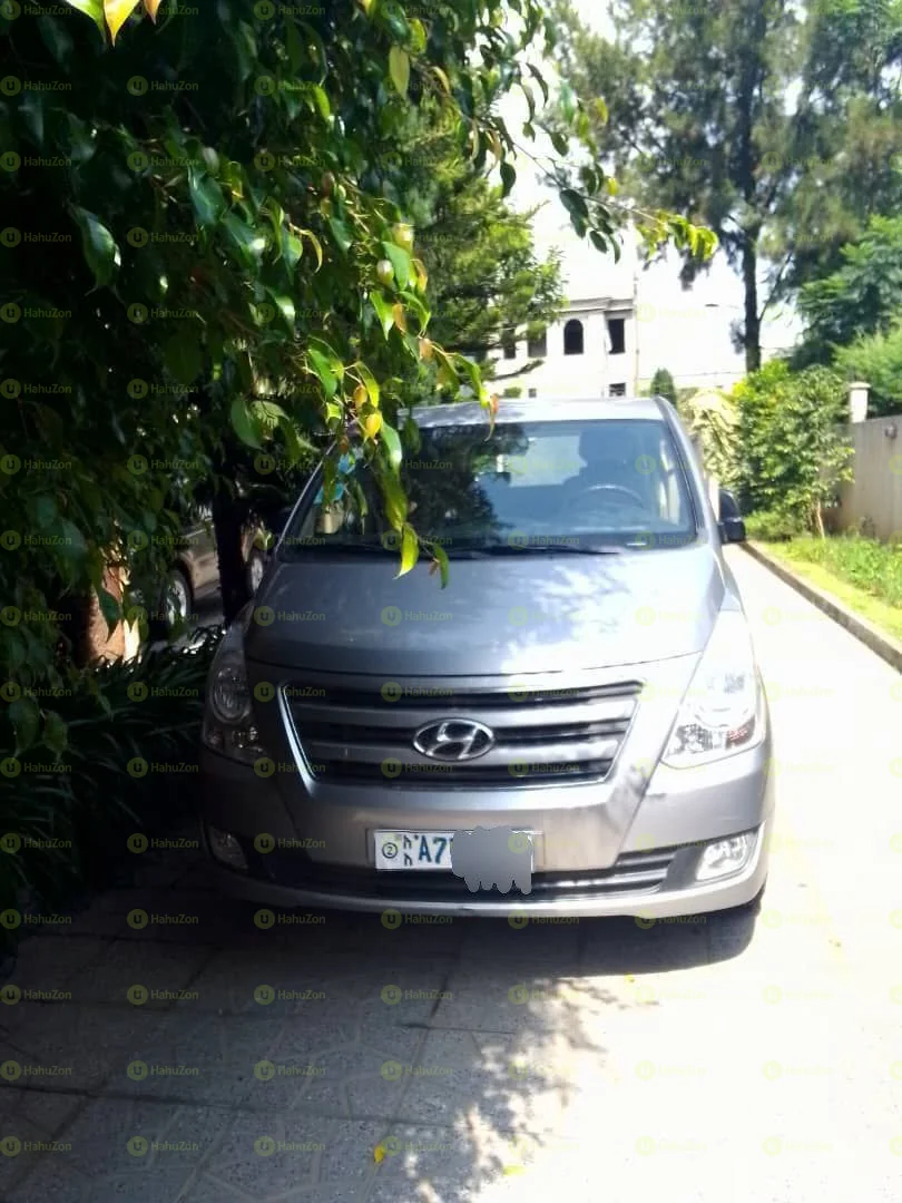 2016 Model-Hyundai H-1