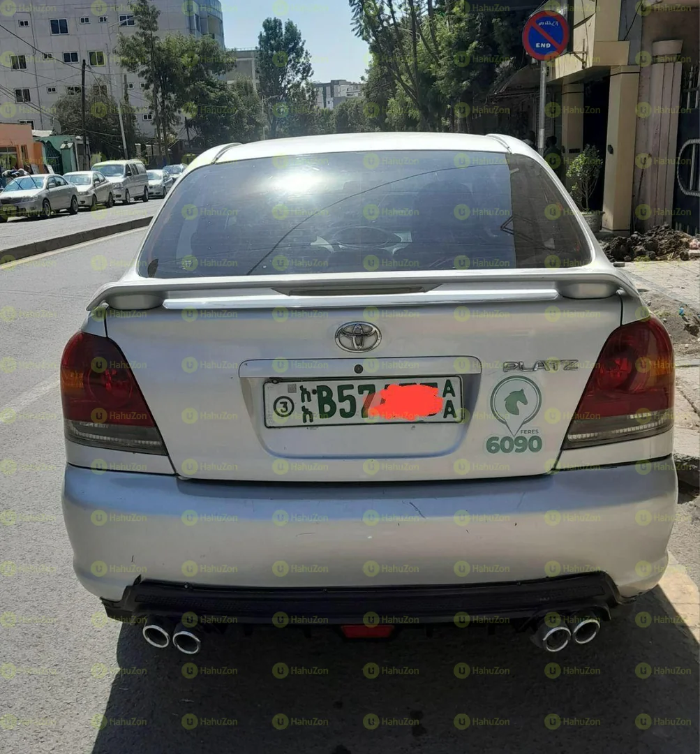 2004 Model-Toyota Platz