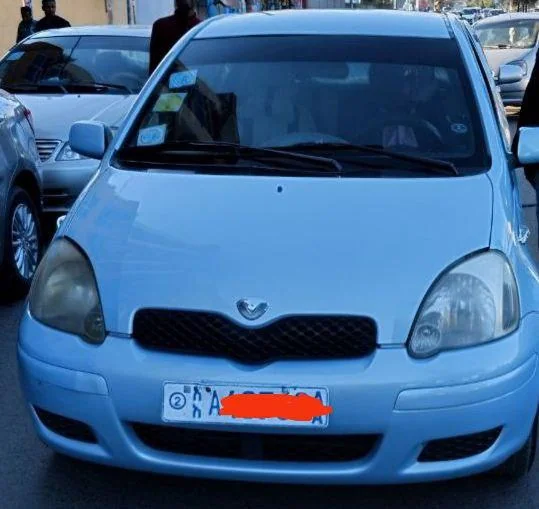 2004 Model-Toyota Vits