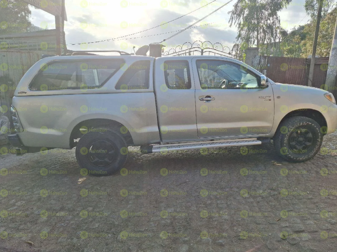 2006 Model-Toyota Hilux