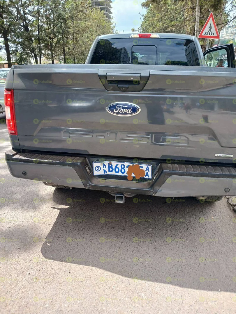 2020 Model-Ford F-150 Lariet