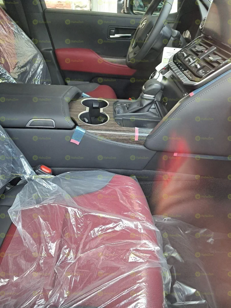 2023 Model-Toyota Land Cruiser 300