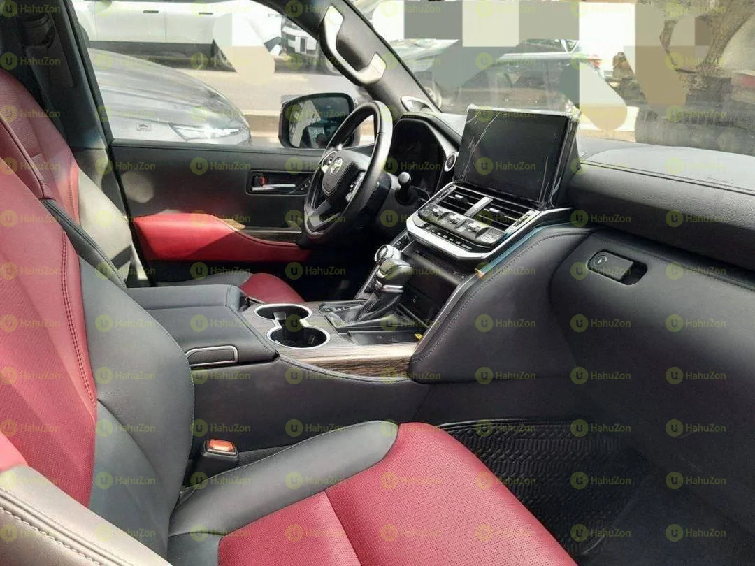2023 Model-Toyota Land Cruiser V6 VXR