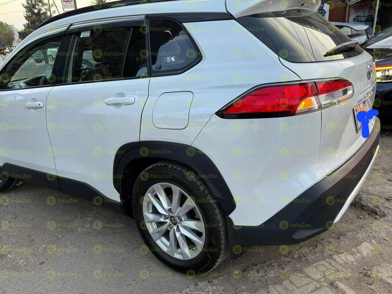 2024 Model-Toytota Corolla Cross Hybrid