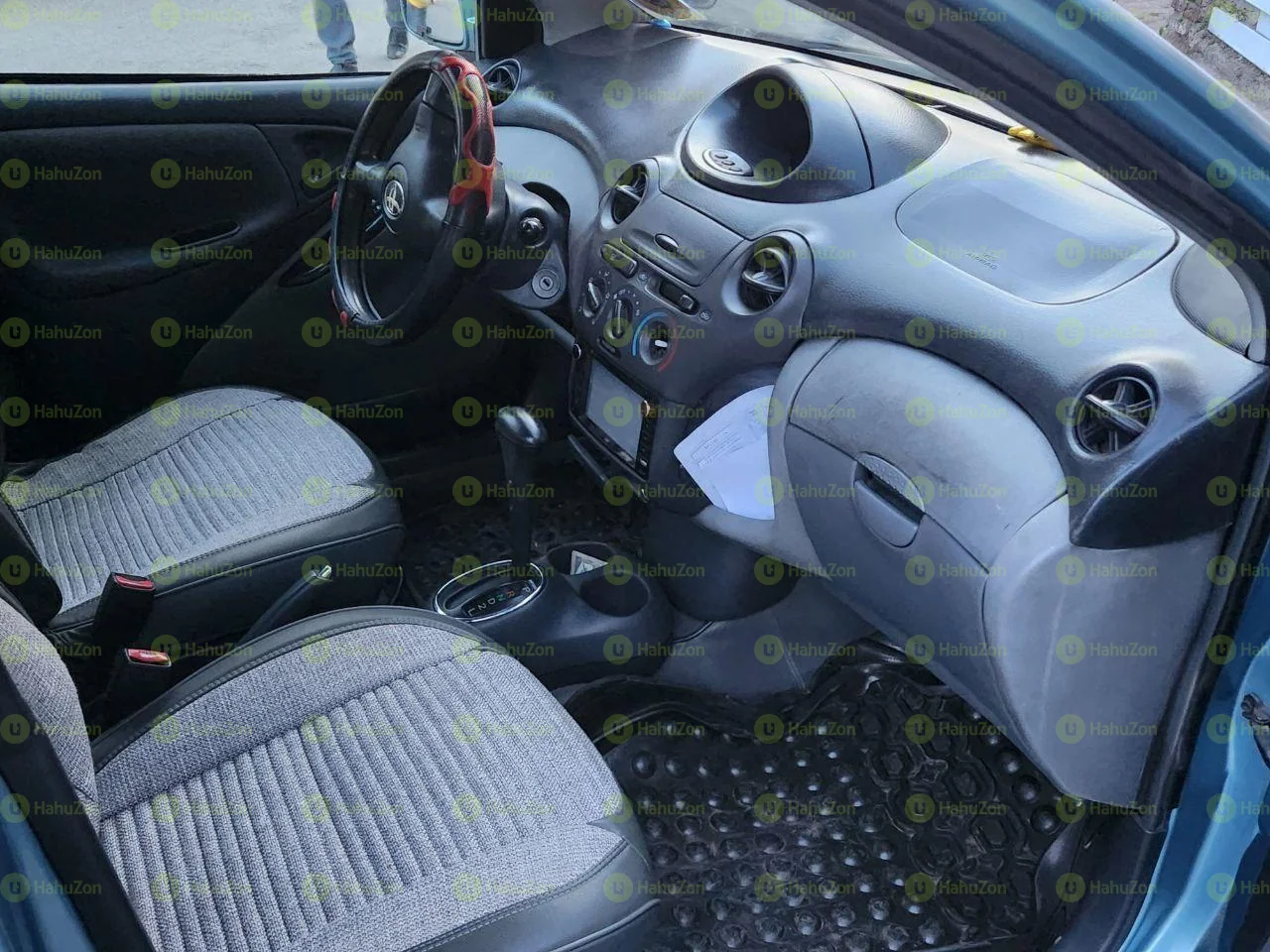 2002 Model-Toyota Vitz