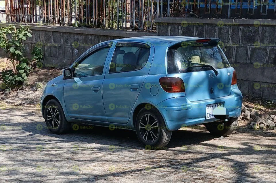 2002 Model-Toyota Vitz