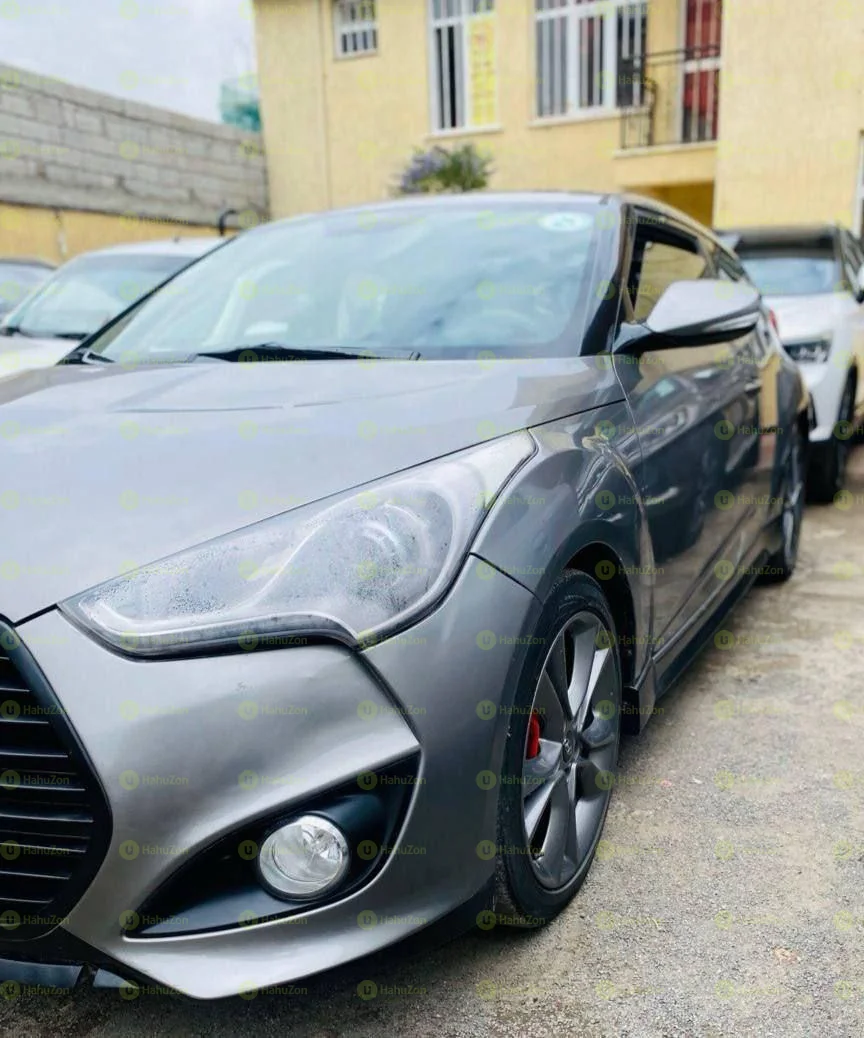 2014 Model-Hyundai Veloster