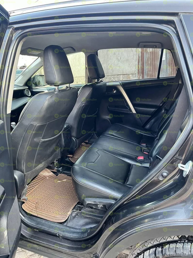 2015 Model-Toyota Rav4