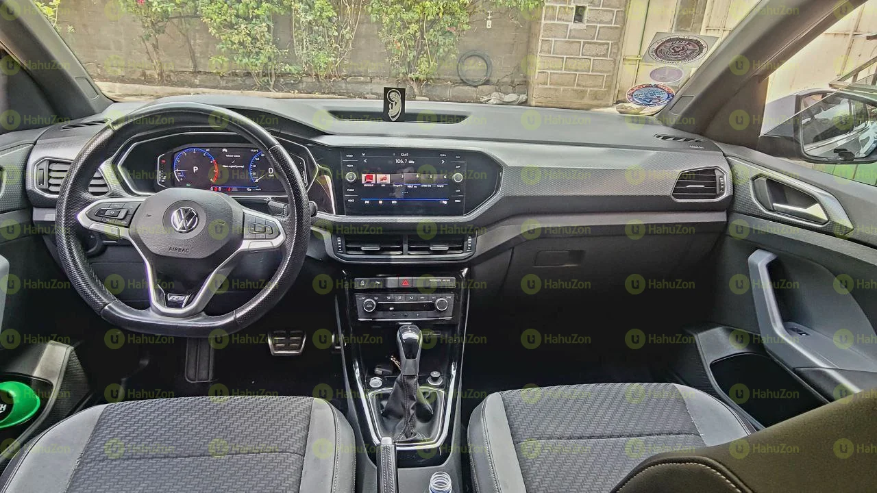 2020 Model-Volkswagen T-Cross