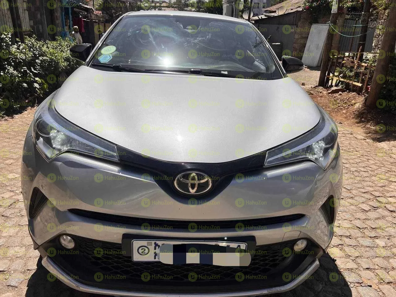 2020 Model-Toyota Ch-R