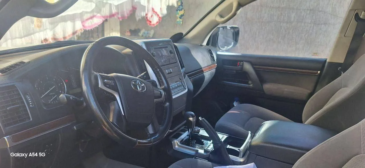 2019 Model-Toyota LandCruiser GXR
