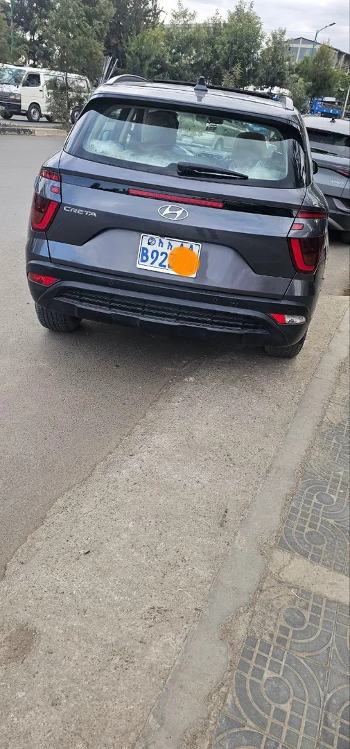 2022 Model-Hyundai Creta