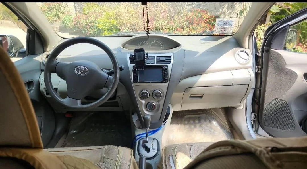 2010 Model-Toyota Yaris Belta