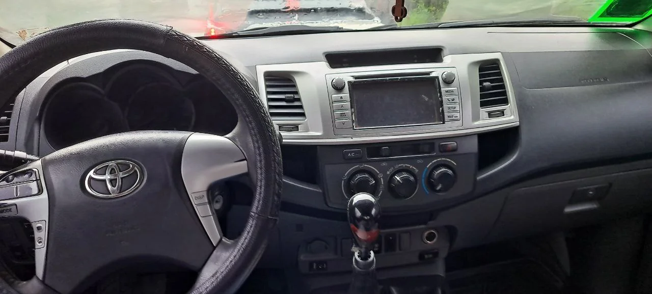 2012 Model-Toyota Extra Cap