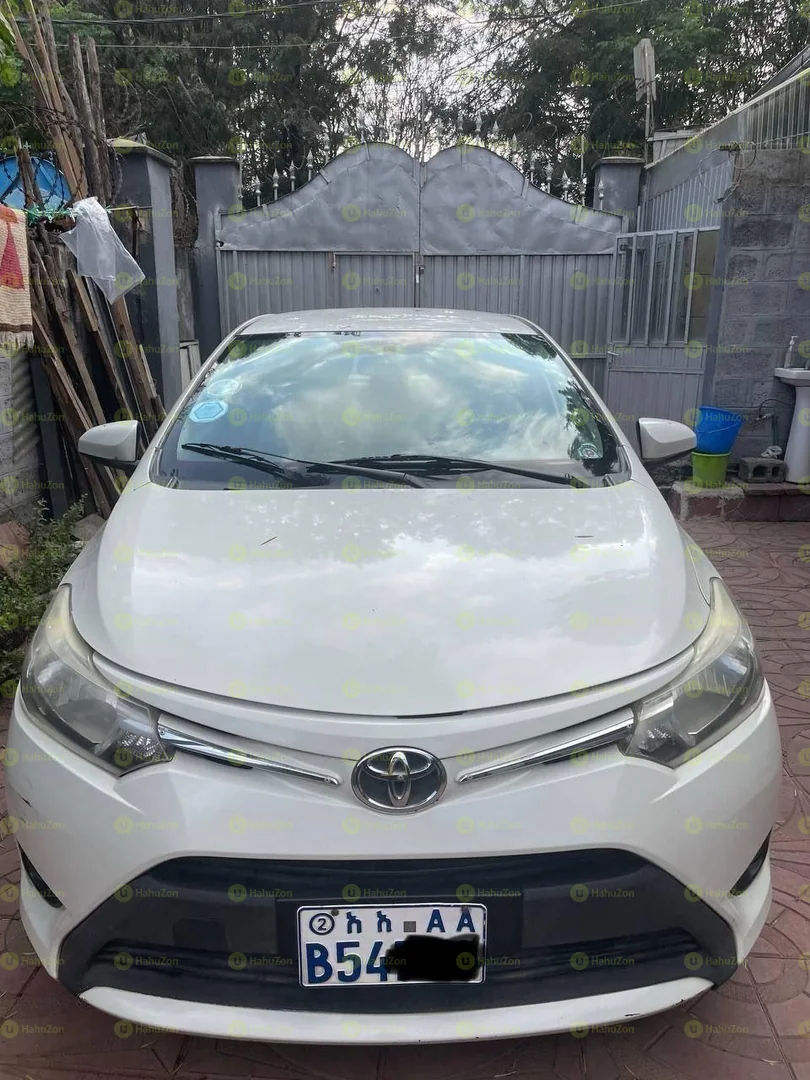 2015 Model-Toyota Yaris