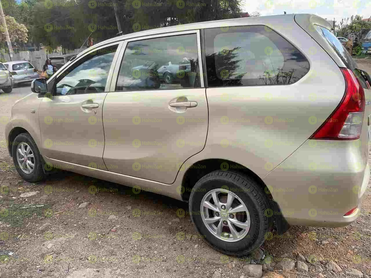 2013 Model-Toyota Avanza