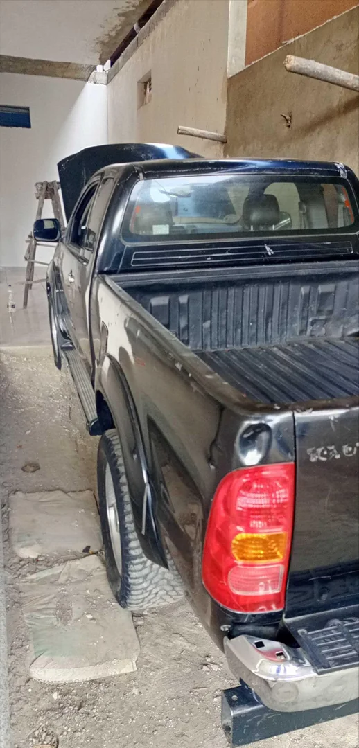 2009 Model-Toyota Hilux King Cab