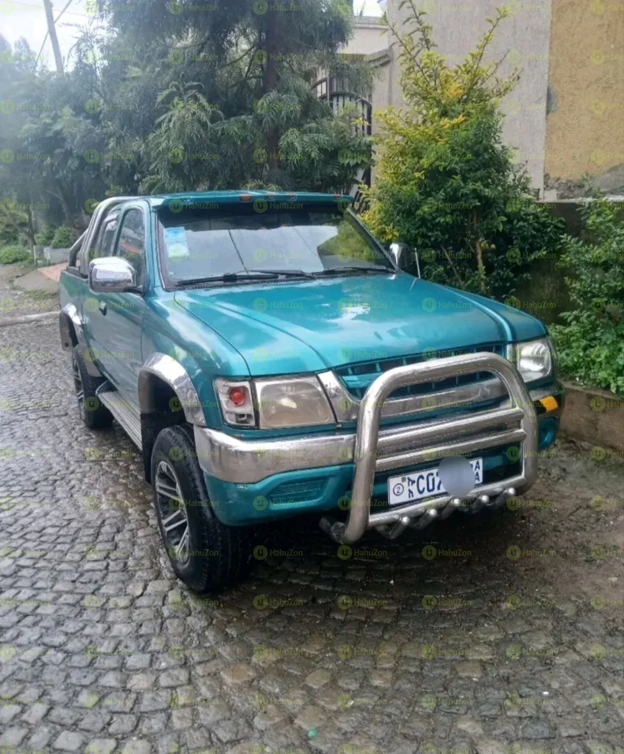 2001 Model-Toyota Hilux