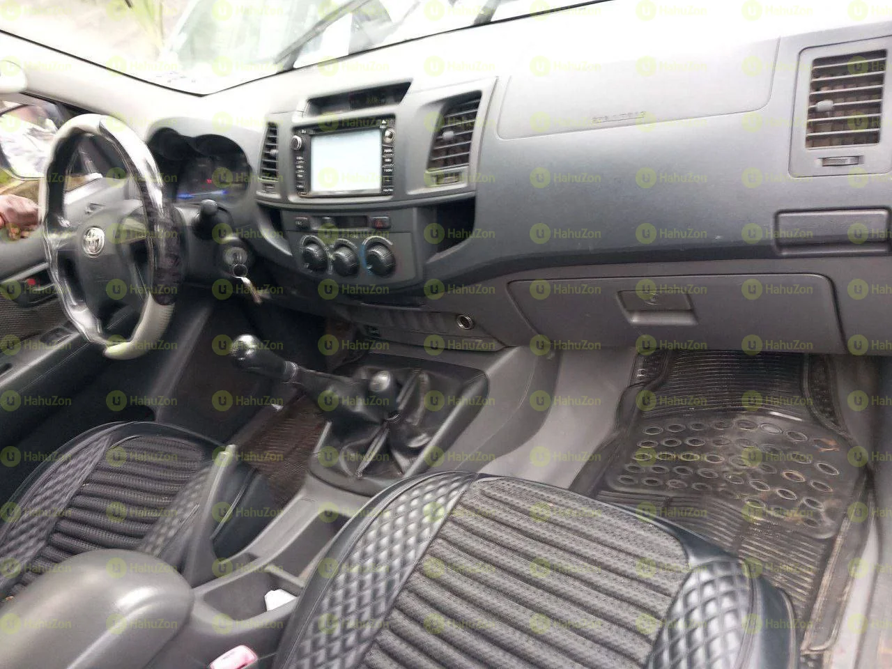 2012 Model-Toyota Hilux