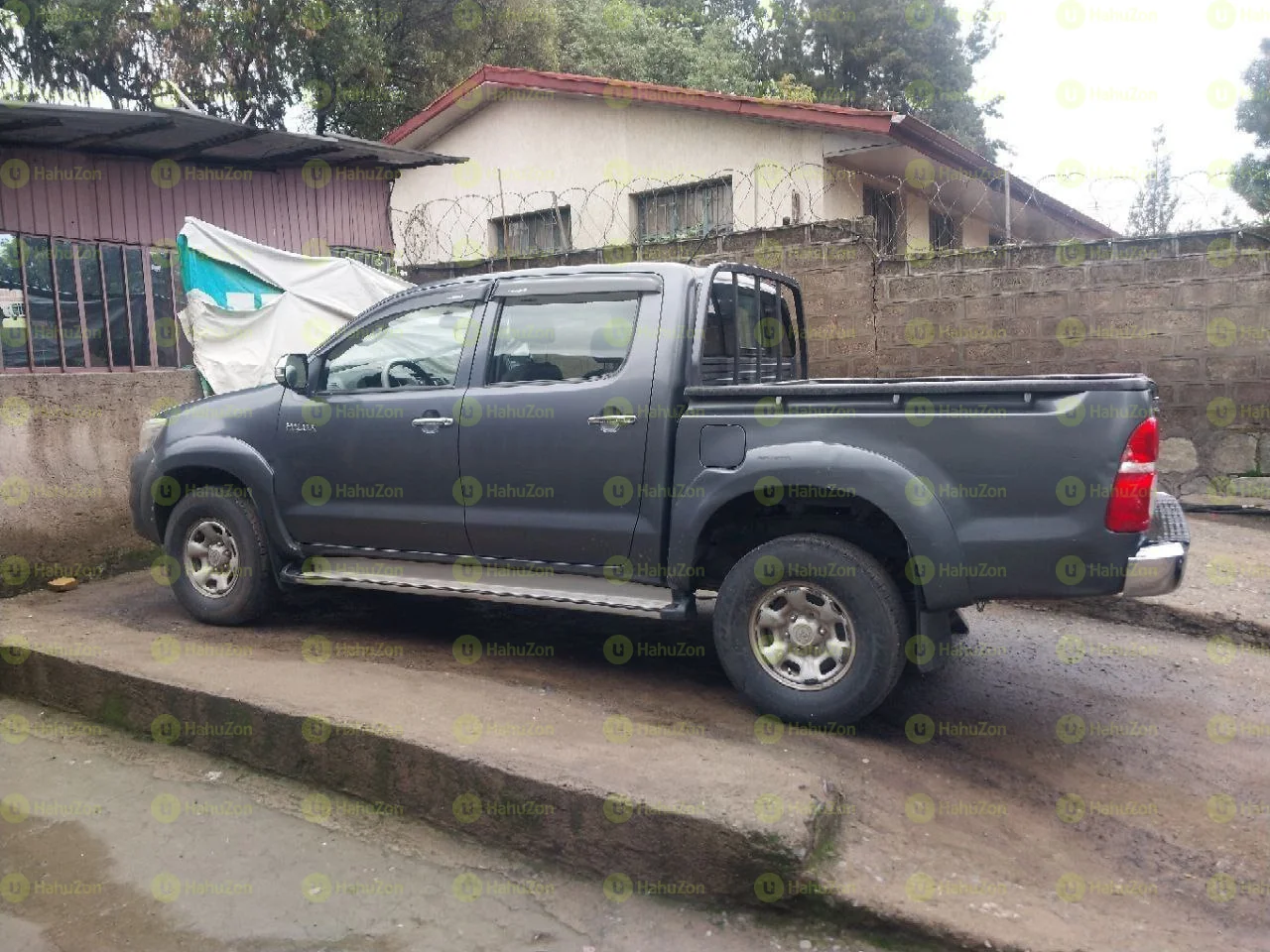 2012 Model-Toyota Hilux