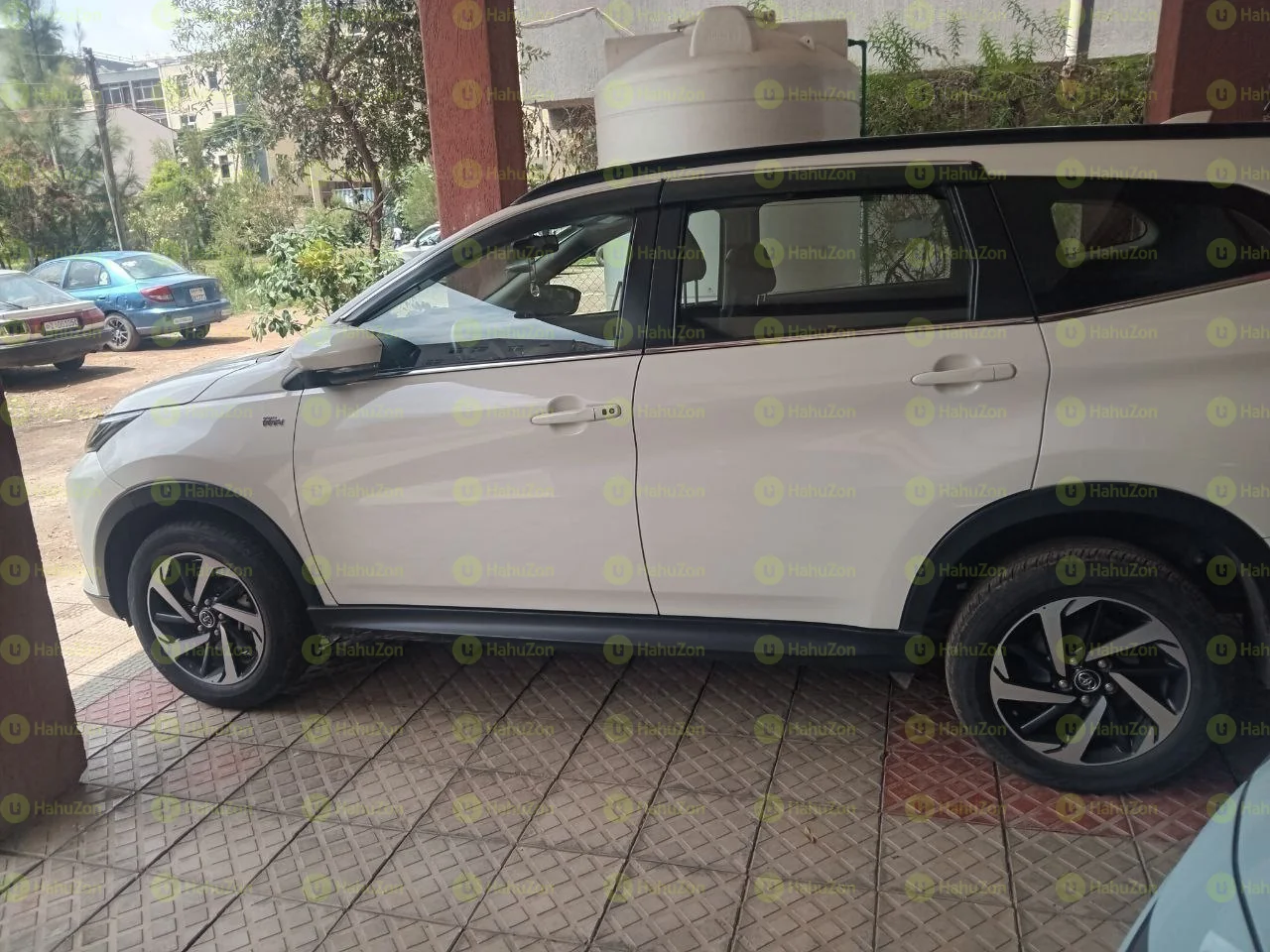 2022 Model-Toyota Rush
