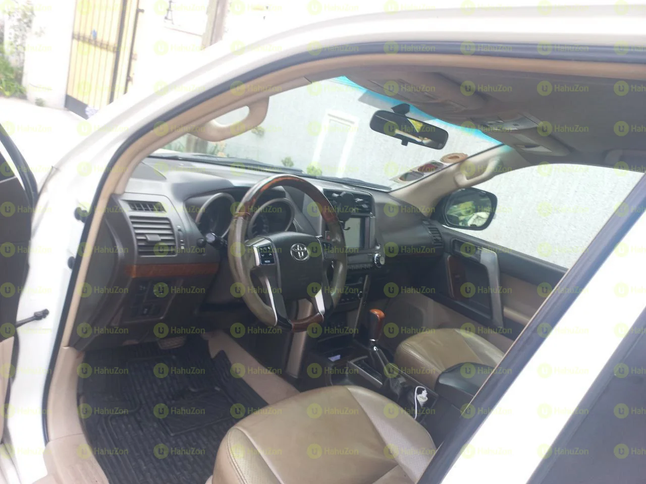 2011 Model-Toyota Land Cruiser Prado