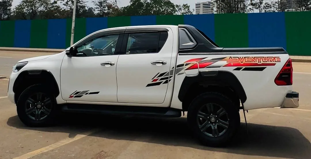 2021 Model-Toyota Hilux Invincible