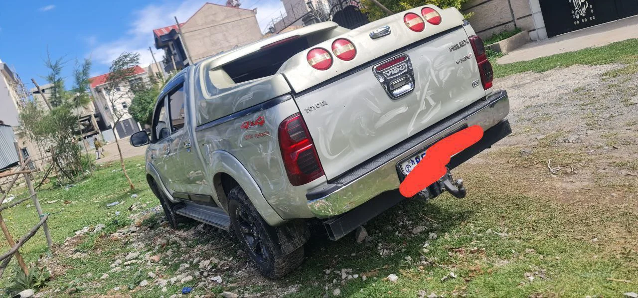 2008 Model-Toyota Hilux