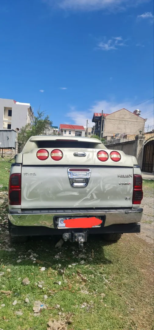 2008 Model-Toyota Hilux