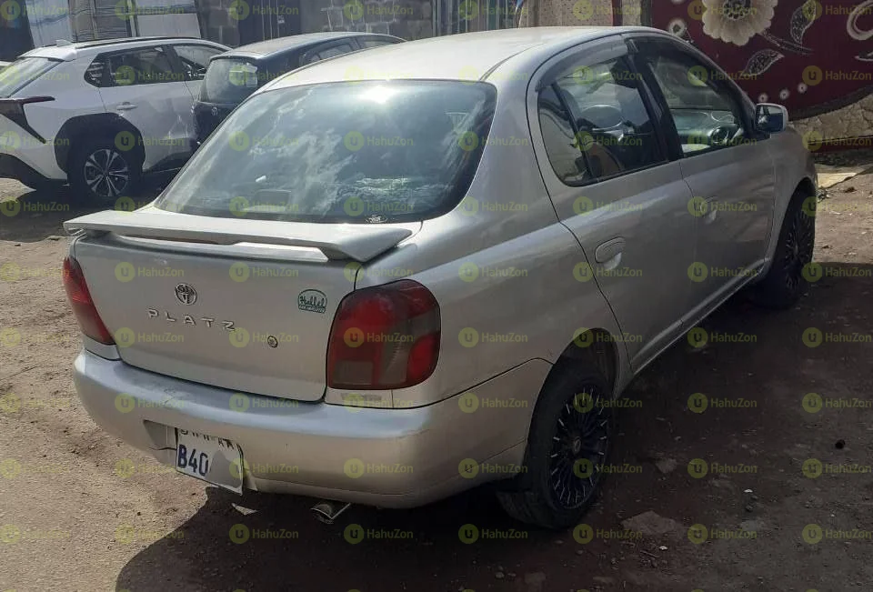 2001 Model-Toyota Platz