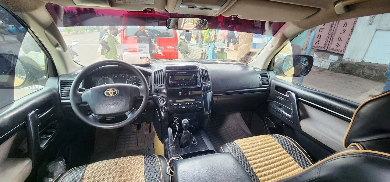 2008 Model-Toyota Landcruiser