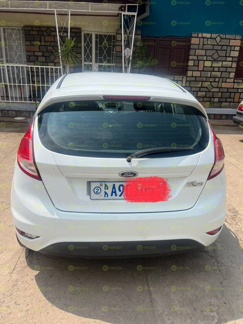 2013 Model-Ford Fiesta